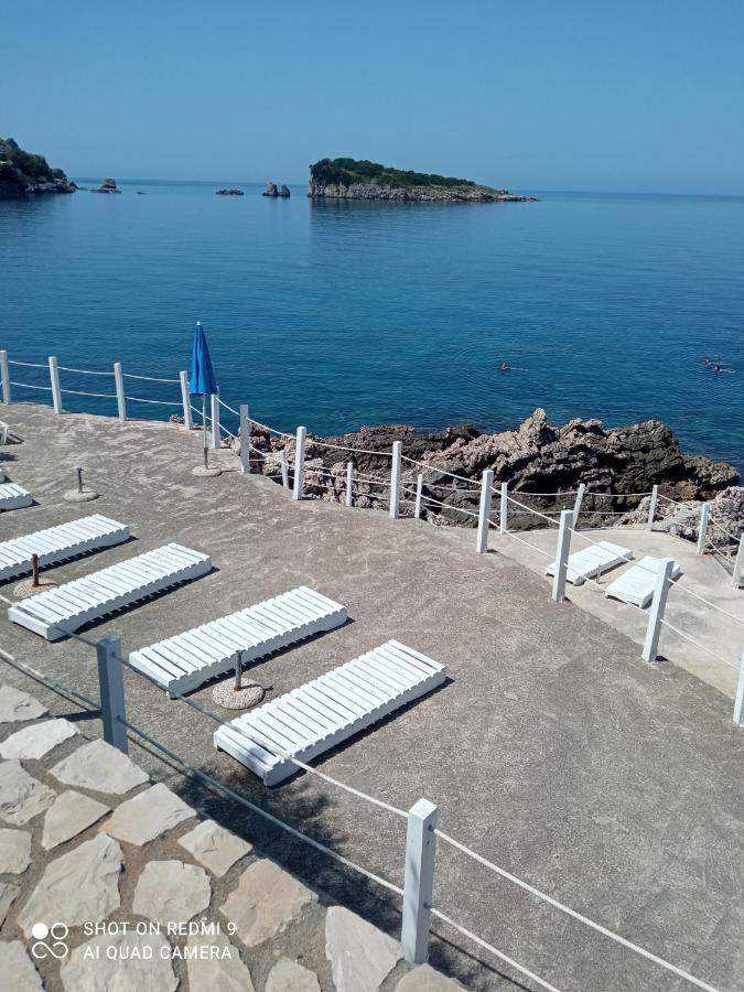 Apartmani Lux Sea Utjeha Zewnętrze zdjęcie