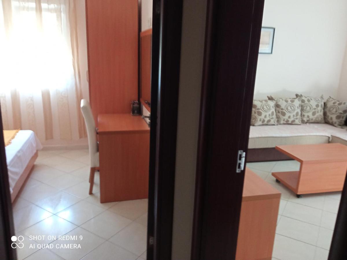 Apartmani Lux Sea Utjeha Zewnętrze zdjęcie
