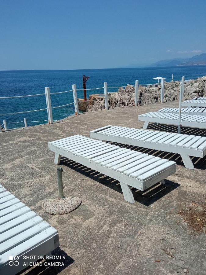Apartmani Lux Sea Utjeha Zewnętrze zdjęcie