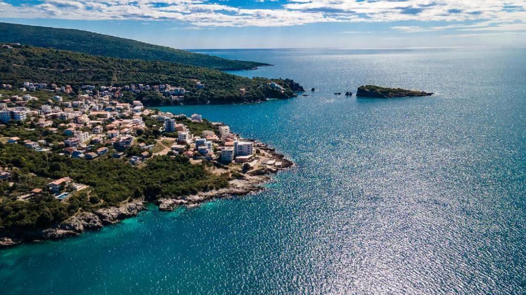 Apartmani Lux Sea Utjeha Zewnętrze zdjęcie