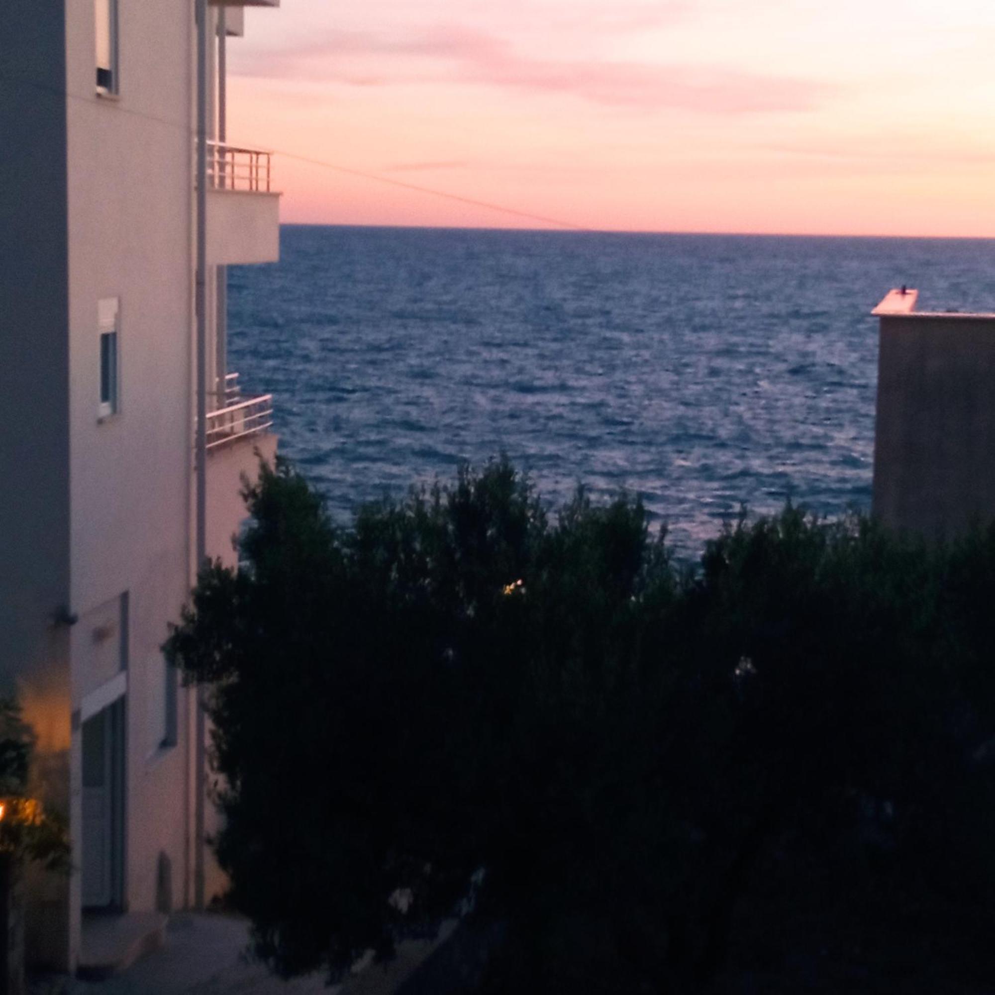 Apartmani Lux Sea Utjeha Zewnętrze zdjęcie